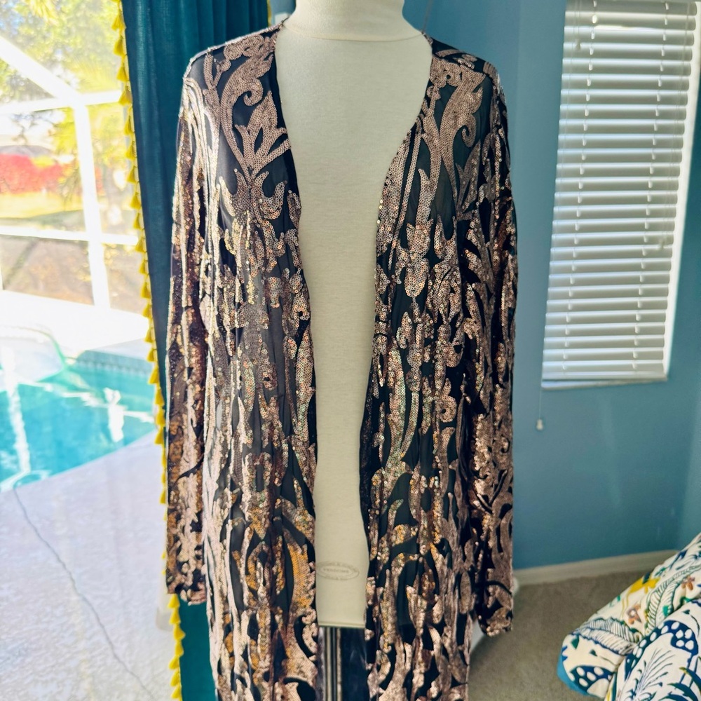 Venus Black and Gold Sequin Kimono Duster